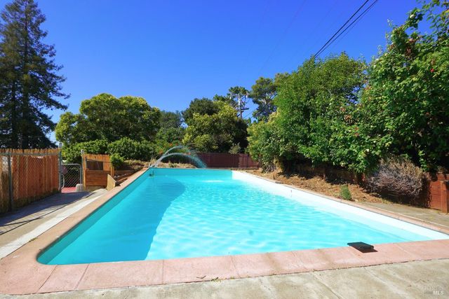 544 N Camino Alto, Vallejo, CA 94590