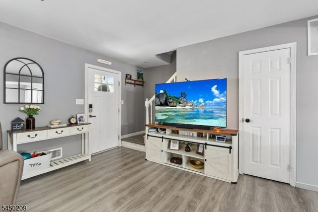 39 Shilling Way 192, Jackson Twp., NJ 08527