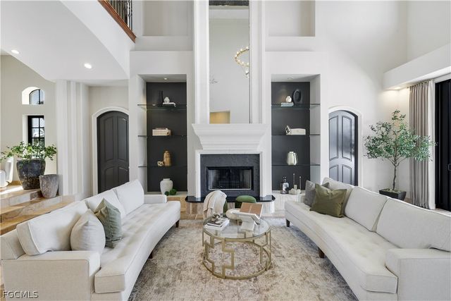 4842 SW 29th AVE, Cape Coral, FL 33914