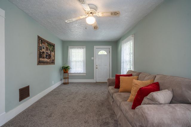 2835 Wayland Avenue 2835 Wayland Avenue, Dayton, OH 45420