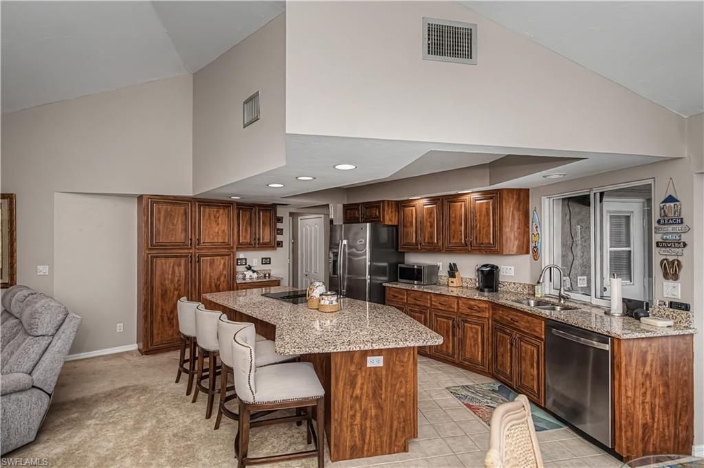 Image 19 of property listing at 4521 SW 2nd AVE, Cape Coral, FL 33914