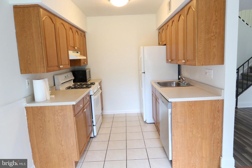 9001 RIDGE AVE #33, PHILADELPHIA, PA 19128 — photo 4