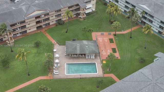 5300 Washington St J218, Hollywood, FL 33021