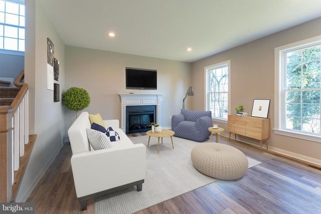 136 ALMOND ST, Orange, VA 22960