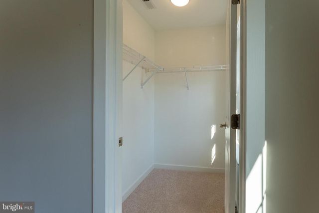 136 ALMOND ST, Orange, VA 22960