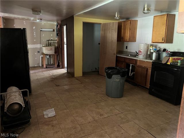15829 Moseley Road, Madison, OH 44057