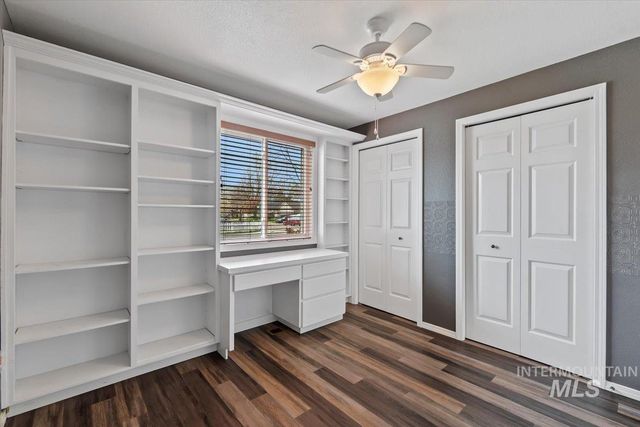 4844 N Johns Landing Way, Boise, ID 83703