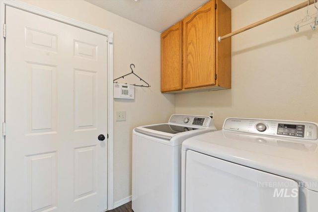 4844 N Johns Landing Way, Boise, ID 83703