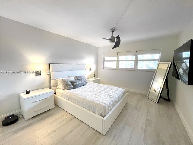 2671 S Course Dr 109, Pompano Beach, FL 33069