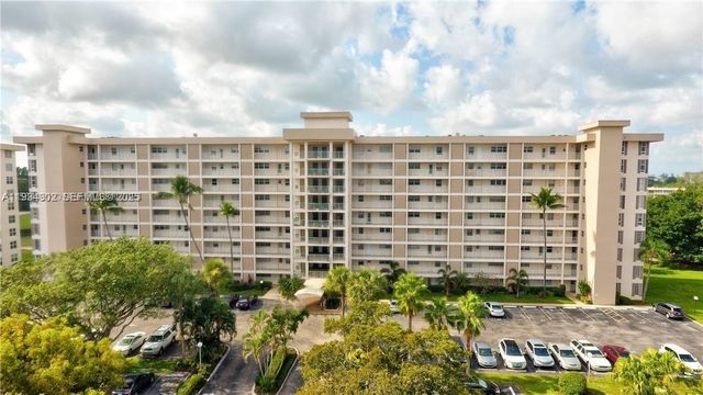 2671 S Course Dr 109, Pompano Beach, FL 33069