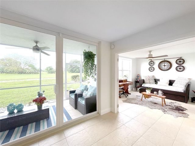 2671 S Course Dr 109, Pompano Beach, FL 33069