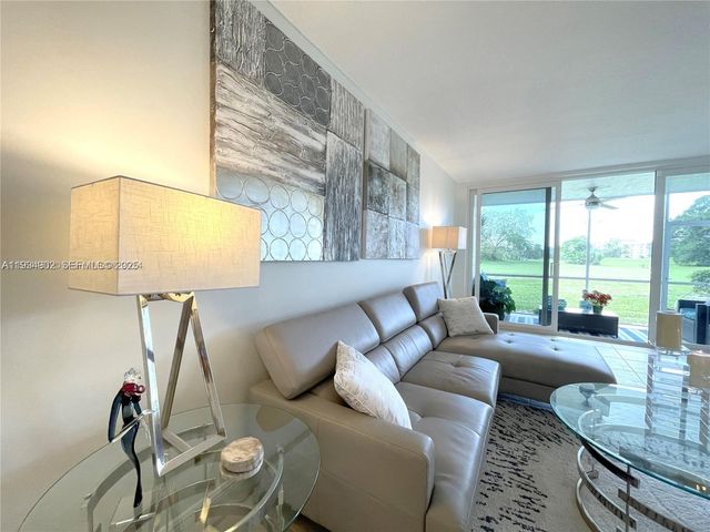 2671 S Course Dr 109, Pompano Beach, FL 33069