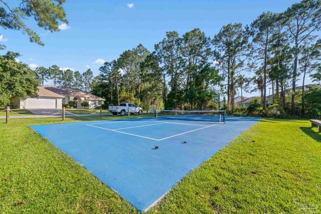 5602 North Shore Way, Pensacola, FL 32507