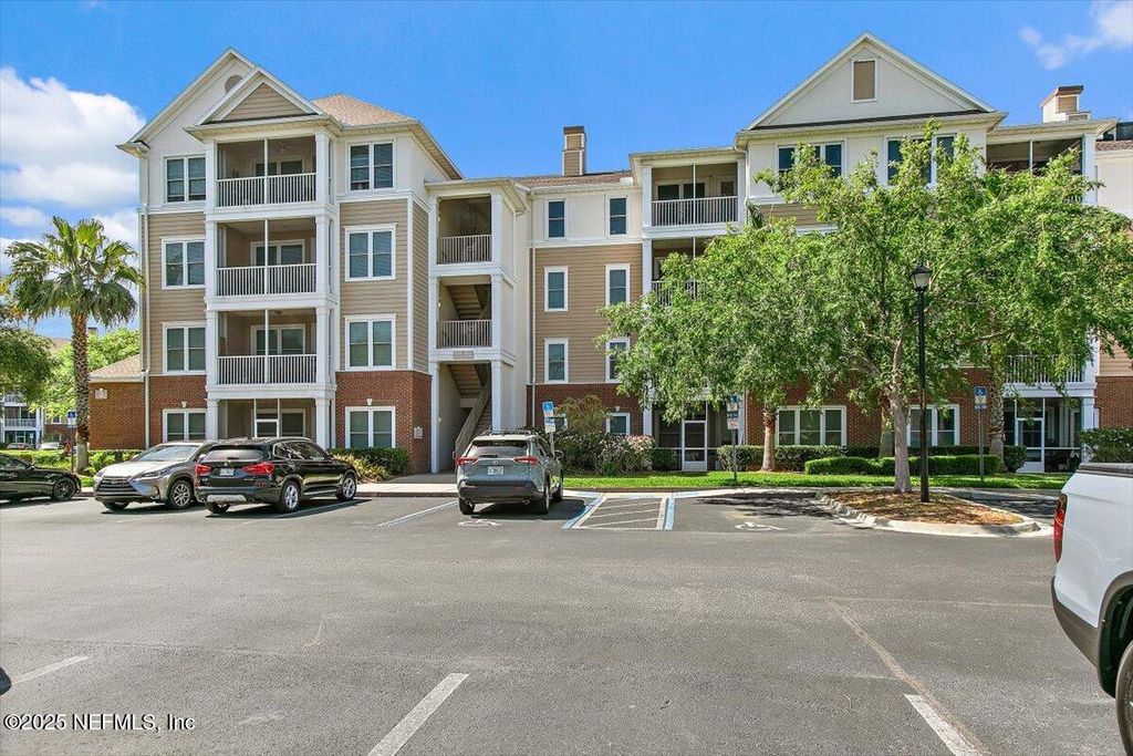 13364 BEACH Boulevard 324, Jacksonville, FL 32224