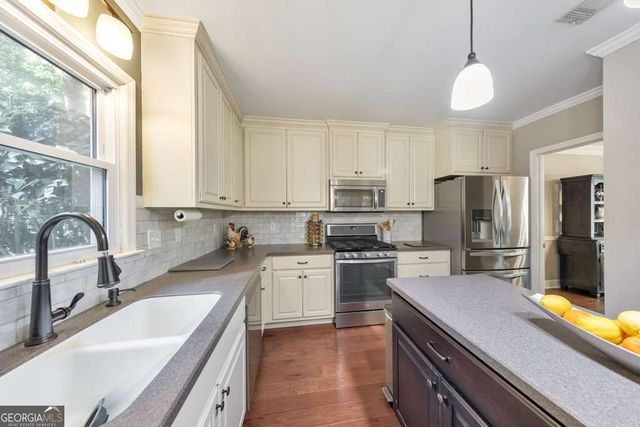 3056 Eagle Watch Drive, Woodstock, GA 30189