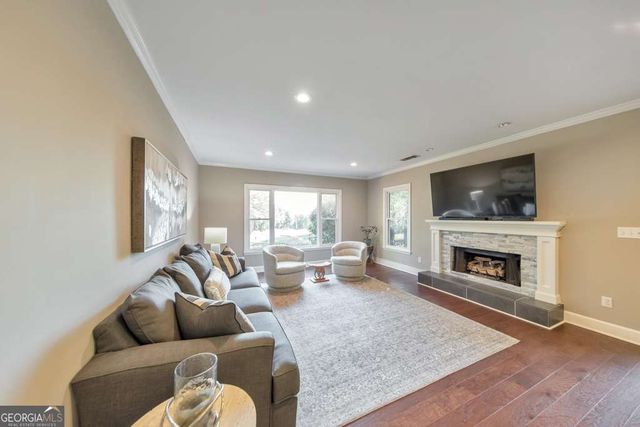 3056 Eagle Watch Drive, Woodstock, GA 30189