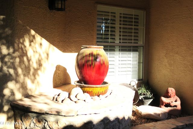 4574 WEEPING WILLOW Drive, El Paso, TX 79922