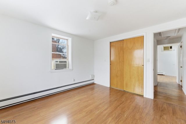 2455 3Rd St, Fort Lee Boro, NJ 07024