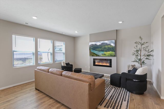 20605 E Valley Vista Dr, Liberty Lake, WA 99019