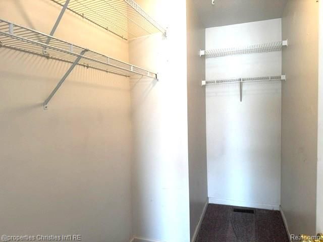 1892 Elkton Drive, Monroe, MI 48162