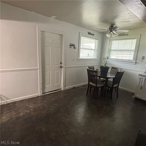 1407 W 22nd Street, Lorain, OH 44052