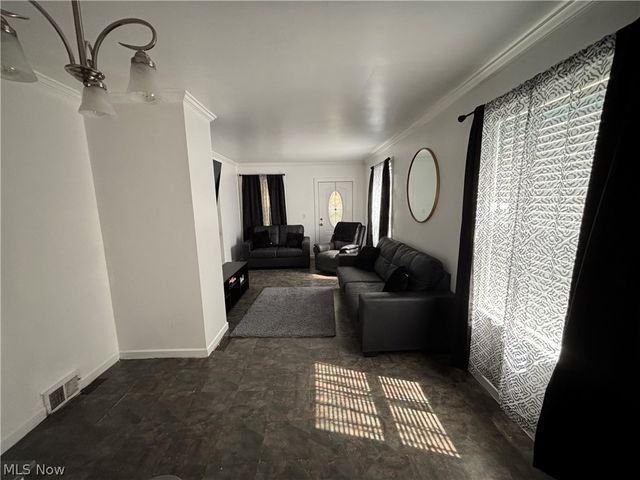 1407 W 22nd Street, Lorain, OH 44052