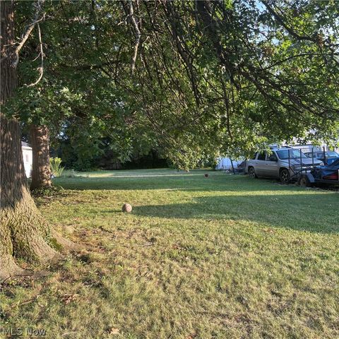 1407 W 22nd Street, Lorain, OH 44052