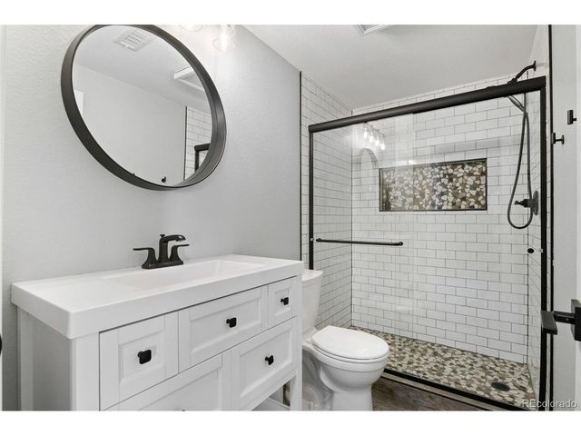 15429 W Baltic Ave Ave, Lakewood, CO 80228