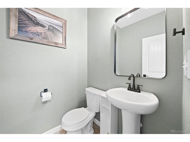 15429 W Baltic Ave Ave, Lakewood, CO 80228