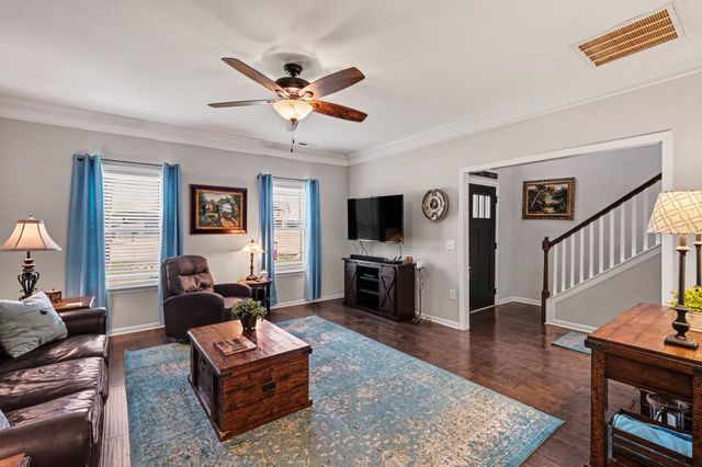 2501 Pinnacle Dr, Chapel Hill, TN 37034