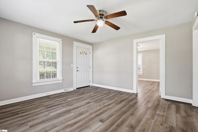 1021 Gentry Memorial Highway, Easley, SC 29640
