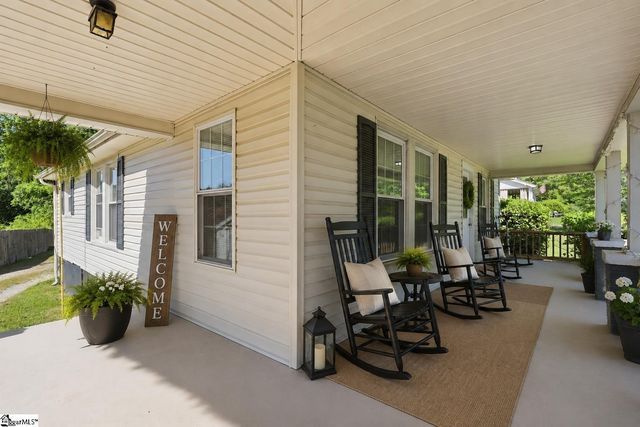 1021 Gentry Memorial Highway, Easley, SC 29640