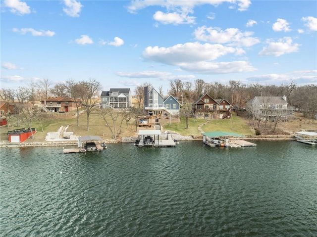 606 Lake Viking Terrace, Gallatin, MO 64640