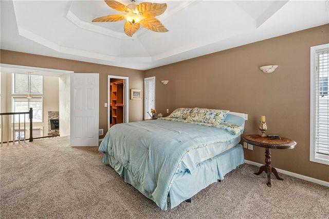 606 Lake Viking Terrace, Gallatin, MO 64640