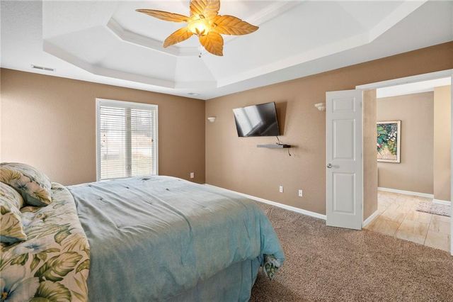 606 Lake Viking Terrace, Gallatin, MO 64640