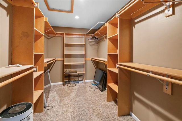 606 Lake Viking Terrace, Gallatin, MO 64640