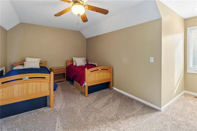 606 Lake Viking Terrace, Gallatin, MO 64640