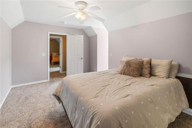 606 Lake Viking Terrace, Gallatin, MO 64640