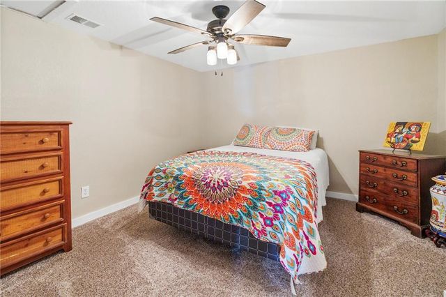 606 Lake Viking Terrace, Gallatin, MO 64640