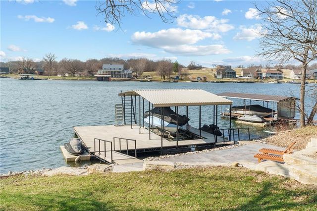 606 Lake Viking Terrace, Gallatin, MO 64640