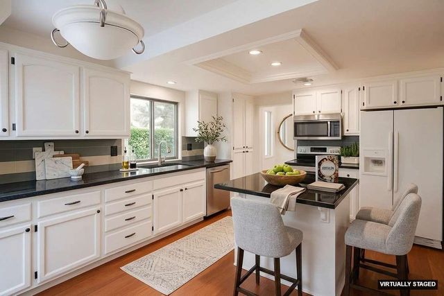 7761 Roberts River Way, Sacramento, CA 95831