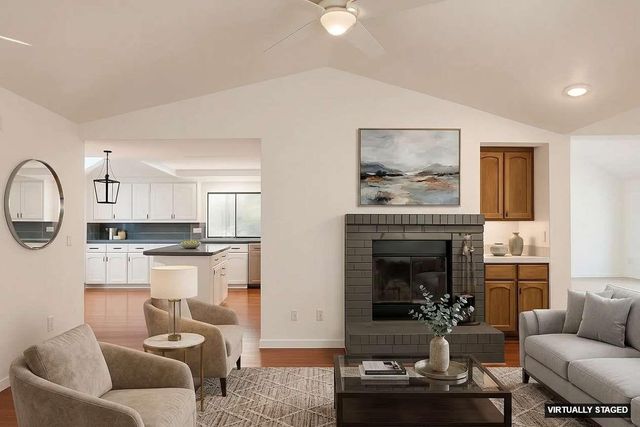 7761 Roberts River Way, Sacramento, CA 95831