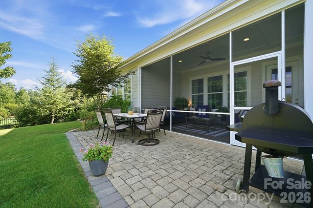 1012 Overlake Drive, Belmont, NC 28012