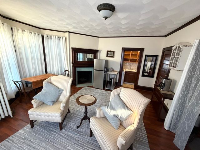 110 Grovers Ave 2F, Winthrop, MA 02152