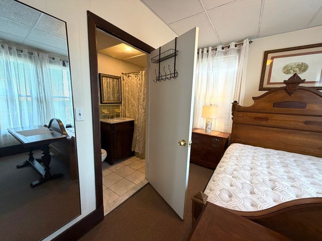 110 Grovers Ave 2F, Winthrop, MA 02152