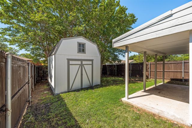 8818 Miami Drive, Rowlett, TX 75088