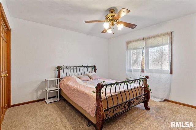 124 Augie Court, Chatham, IL 62629