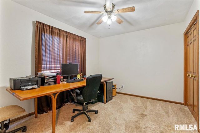 124 Augie Court, Chatham, IL 62629