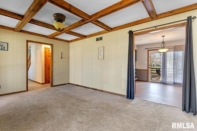 124 Augie Court, Chatham, IL 62629