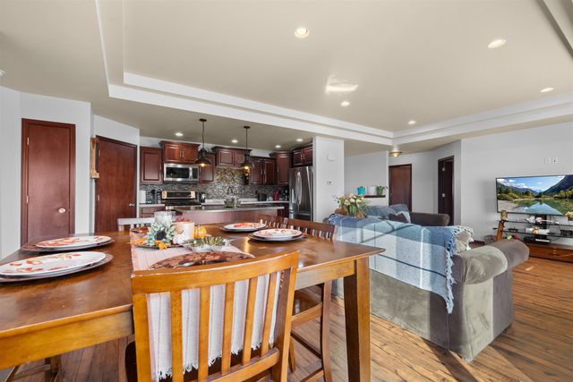 1504 NW 28th St, Minot, ND 58703